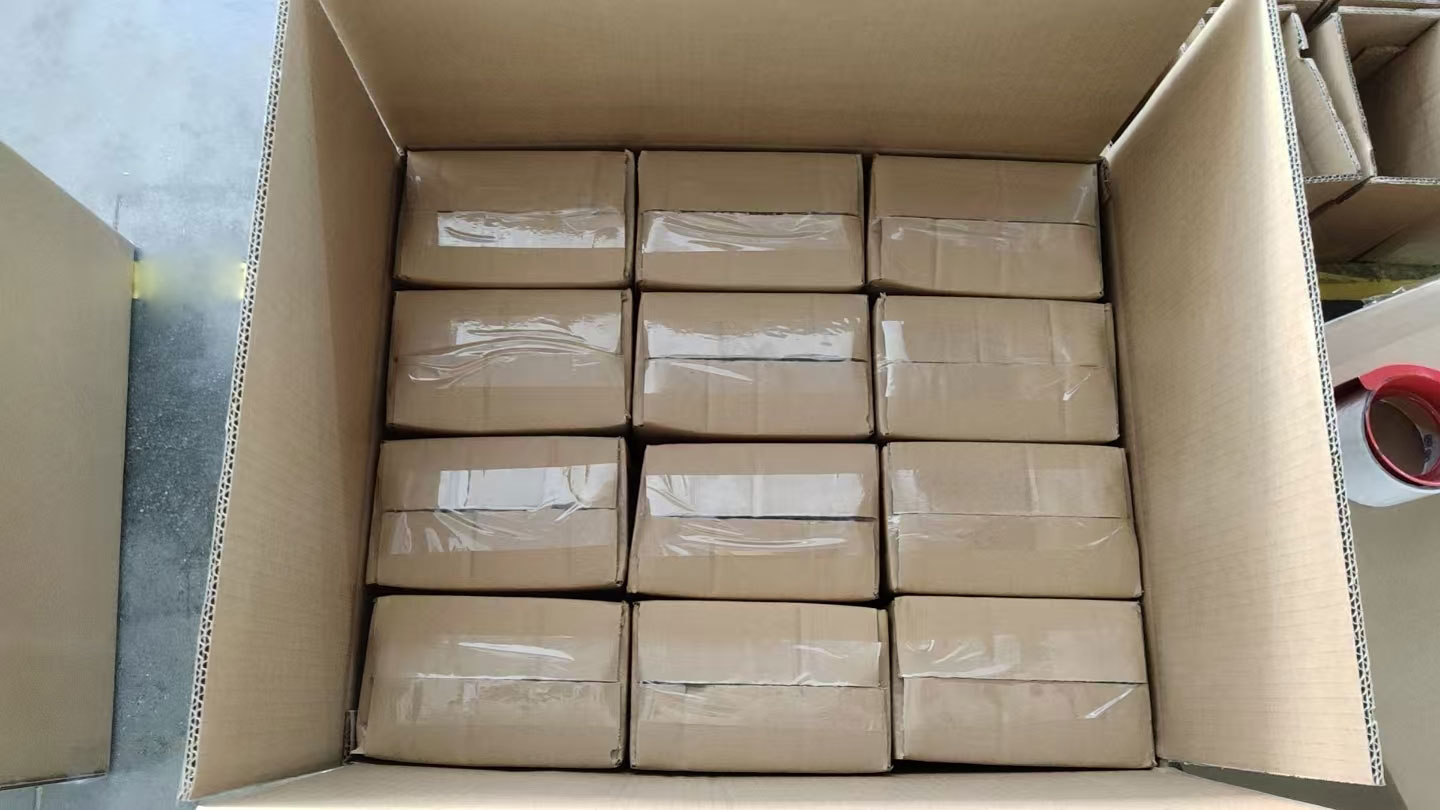 ETB acrylic case Packaging (4)